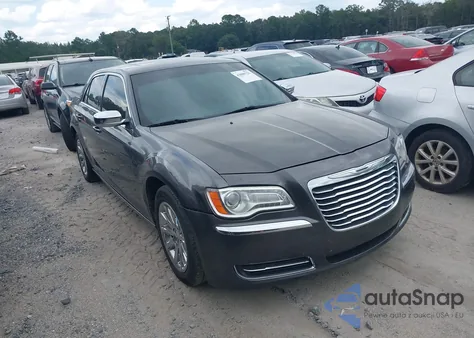 2013 Chrysler 300 Motown from USA, damaged, VIN 2C3CCAAG4DH672381